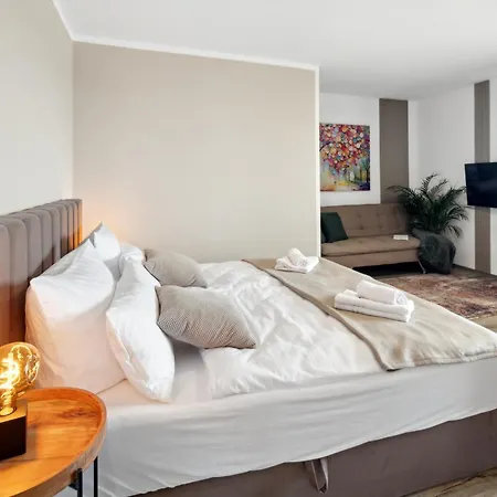 7home Zentrumsnah Neu Apartamento *